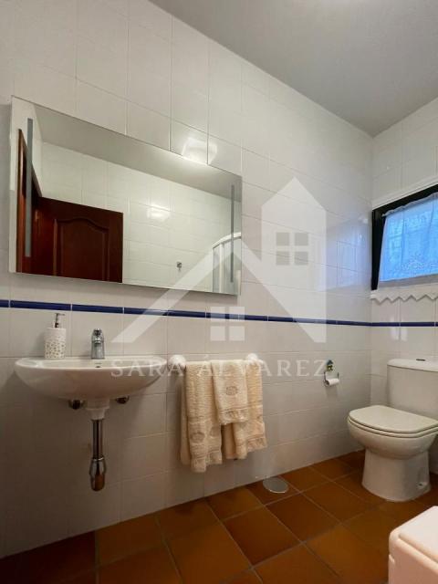 CUARTO DE BAÑO PLANTA BAJA