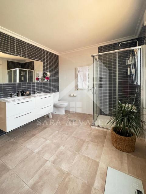 BAÑO DORMITORIO 1 (PRIMERA PLANTA)
