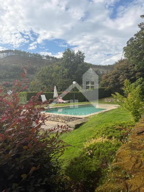 Vistas exteriores (Piscina)