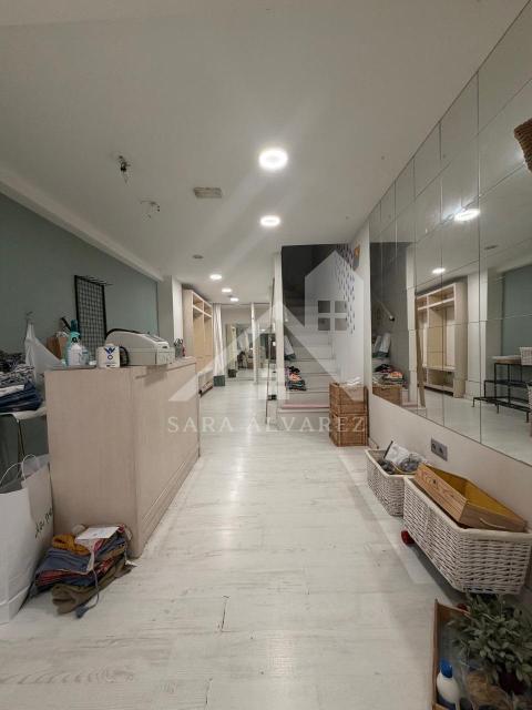 PLANTA BAJA ZONA DE MOSTRADOR