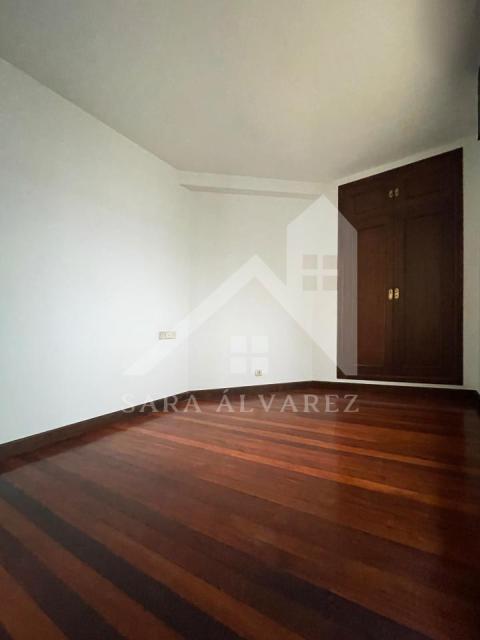 HABITACIÓN 5 DE SERVIVIO