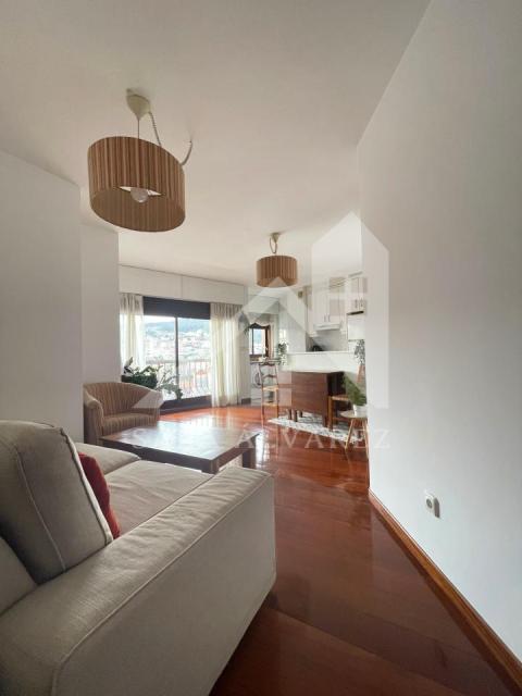 SALÓN- COCINA-COMEDOR