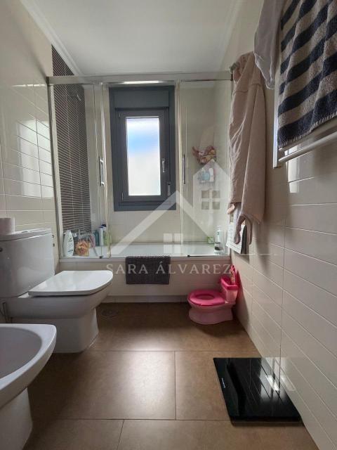 CUARTO DE BAÑO DE LA SUITE