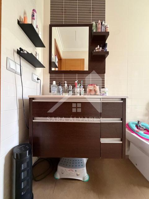 DETALLE CUARTO DE BAÑO SUITE